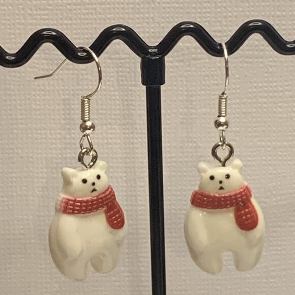 Polar Bear Earring, Christmas Earring, Holiday Earring, Gift Idea, Polar Bear - Picture 7 of 7